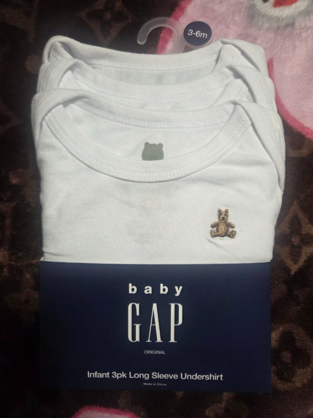 NWT Baby GAP 3-pack long sleeve undershirts\bodysuits-White (size 3-6 months)